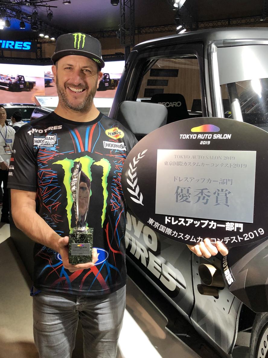 THE HOONITRUCK WINS AWARD AT TOKYO AUTO SALON 2019